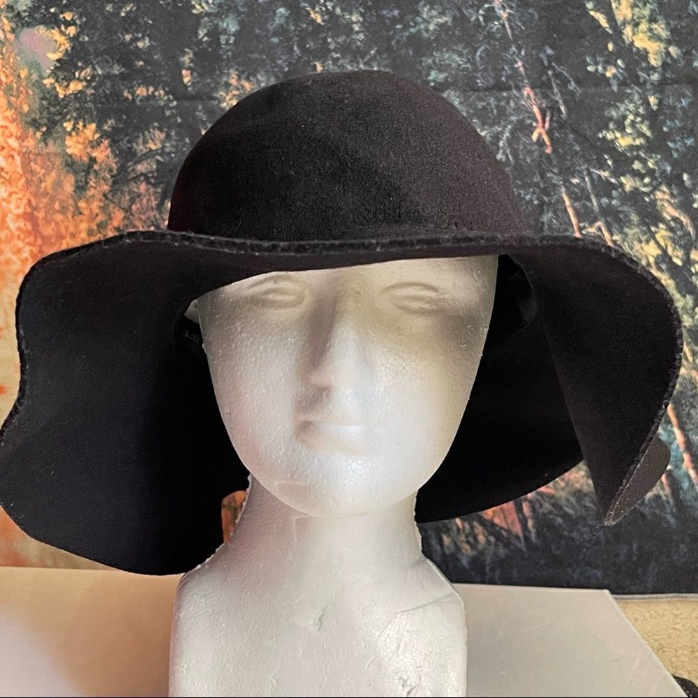 J.Crew Black Wool Hat M/L - Picture 2 of 6